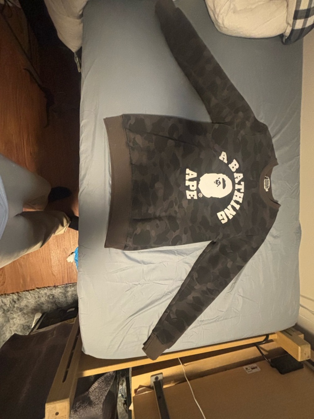 A Bathing Ape Logo Crewneck - Brown